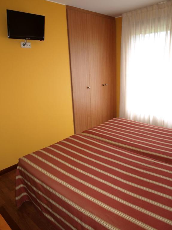 Pension Teyma Ponteceso Exterior photo